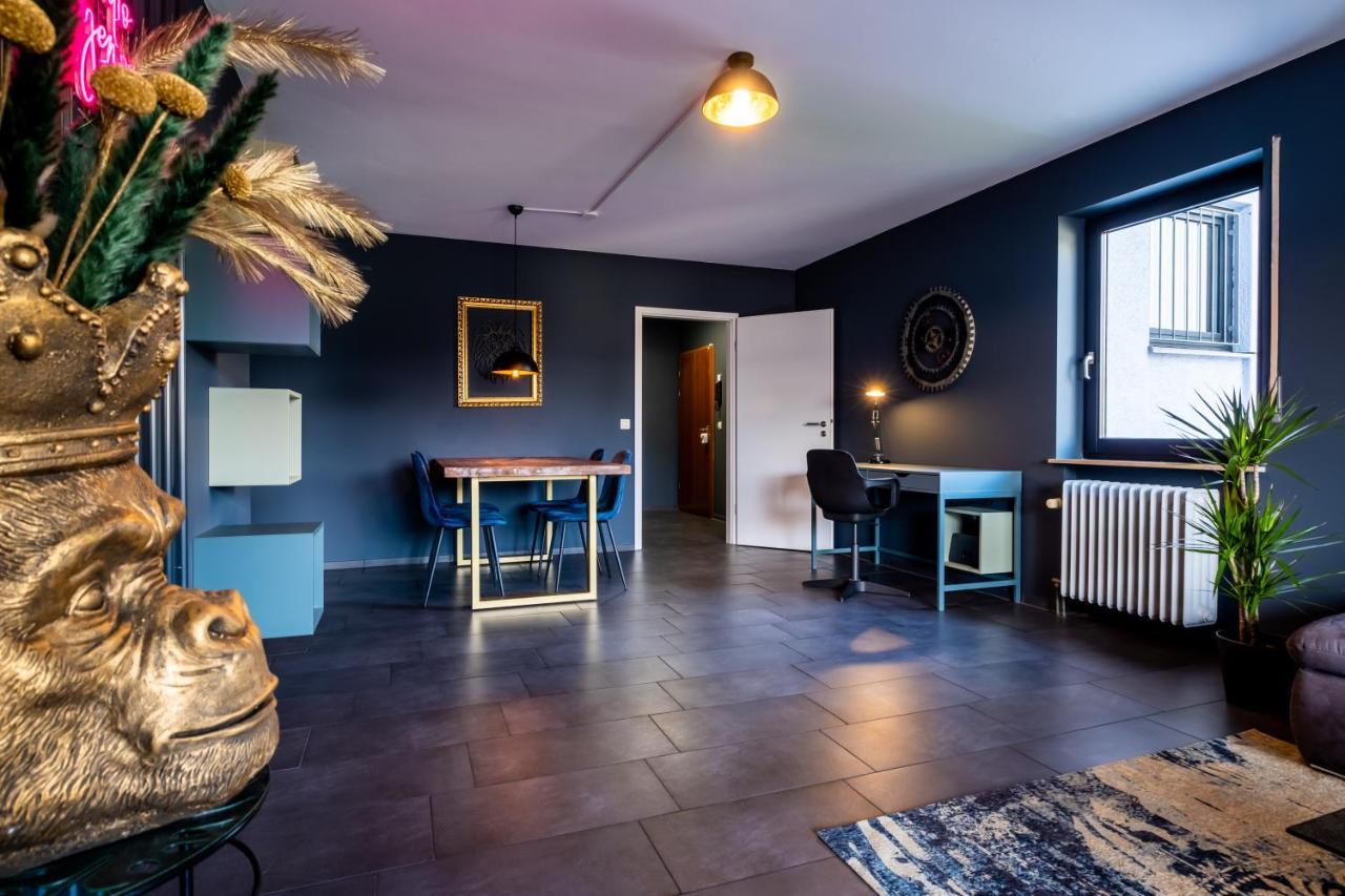 Studio Fayence - Emma, Netflix, Wifi, Workspace คาร์ลสรูเฮอ ภายนอก รูปภาพ